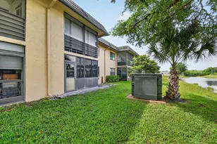 145 Lake Nancy Ln, West Palm Beach, FL 33411 - Photo 36