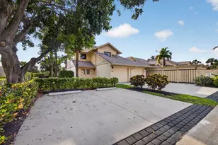 17137 Waterbend Dr, Jupiter, FL 33477 - Photo 36