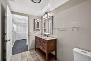 17137 Waterbend Dr, Jupiter, FL 33477 - Photo 32