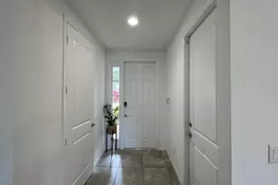 12885 Trevi Isle, Palm Beach Gardens, FL 33418 - Photo 4