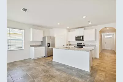 10695 SW Prato Way, Port Saint Lucie, FL 34987 - Photo 12