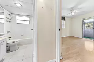 49 Seville C, Delray Beach, FL 33446 - Photo 14
