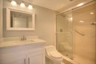 1660 12 Oaks Way, North Palm Beach, FL 33408 - Photo 18