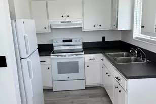 2837 NE 30th St, Fort Lauderdale, FL 33306 - Photo 2