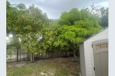 8362 NW 23rd Manor, Coral Springs, FL 33065 - Photo 12