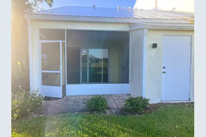 4210 Gator Trace Circle, Fort Pierce, FL 34982 - Photo 18