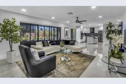 8555 SW 1st Place, Coral Springs, FL 33071 - Photo 16