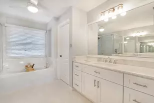 184 Bent Tree Dr, Palm Beach Gardens, FL 33418 - Photo 18