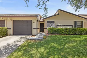 22 Ridge Pointe Dr, Boynton Beach, FL 33435 - Photo 1