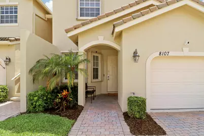 8107 Carnoustie Place, Port Saint Lucie, FL 34986 - Photo 4