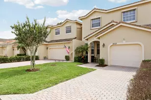8107 Carnoustie Pl, Port Saint Lucie, FL 34986 - Photo 4