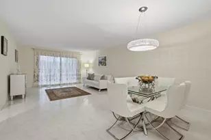 7280 Amberly Ln, Delray Beach, FL 33446 - Photo 6