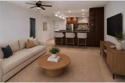 725 Hummingbird Way #111, North Palm Beach, FL 33408 - Photo 2