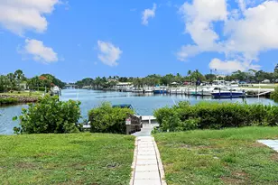 725 Hummingbird Way, North Palm Beach, FL 33408 - Photo 4