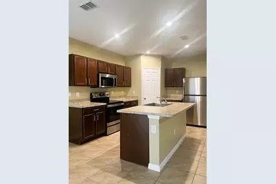 5234 Oakland Lake Circle, Fort Pierce, FL 34951 - Photo 2
