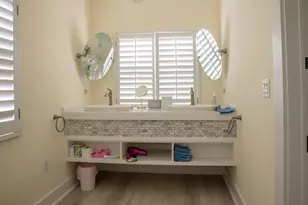 506 N Lakeside Dr, Lake Worth Beach, FL 33460 - Photo 14