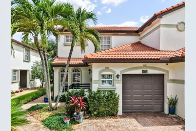 9731 Darlington Place, Cooper City, FL 33328 - Photo 2