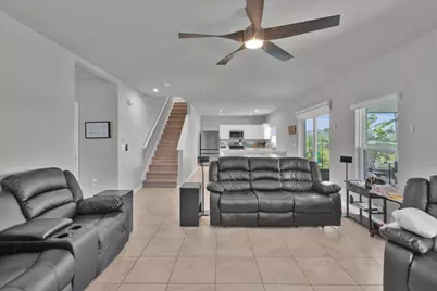 102 Pummelo Place, Fort Pierce, FL 34981 - Photo 10