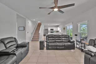 102 Pummelo Pl, Fort Pierce, FL 34981 - Photo 10