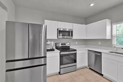 102 Pummelo Place, Fort Pierce, FL 34981 - Photo 6