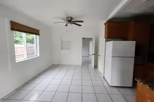43 SW 11th St, Dania Beach, FL 33004 - Photo 2