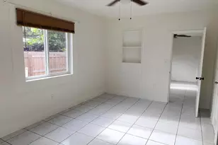 43 SW 11th St, Dania Beach, FL 33004 - Photo 4