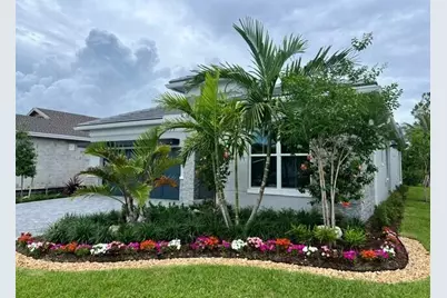 10238 Timber Creek Way, Palm Beach Gardens, FL 33412 - Photo 2