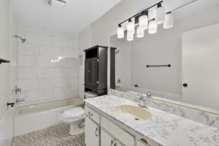 941 SE Atlantus Ave, Port Saint Lucie, FL 34983 - Photo 18