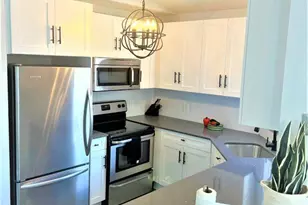 2812 Stoneway Ln, Fort Pierce, FL 34982 - Photo 8