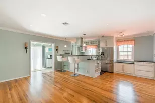 415 NE 8th Ave, Fort Lauderdale, FL 33301 - Photo 2