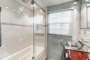415 NE 8th Ave, Fort Lauderdale, FL 33301 - Photo 8