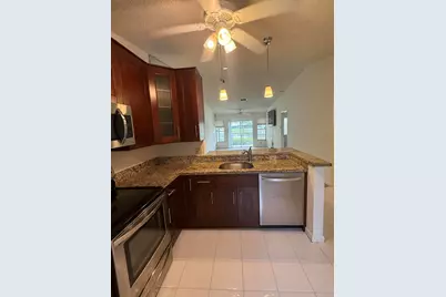 18528 Hidden Way, Boca Raton, FL 33496 - Photo 4
