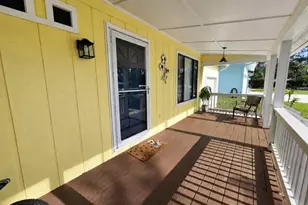 6518 SE Held Ct, Stuart, FL 34997 - Photo 4