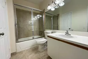 731 Cypress Ln, Deerfield Beach, FL 33064 - Photo 6