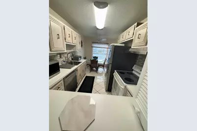 13731 Flora Place #C, Delray Beach, FL 33484 - Photo 2