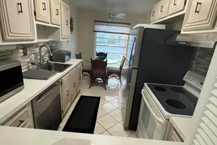 13731 Flora Pl, Delray Beach, FL 33484 - Photo 2
