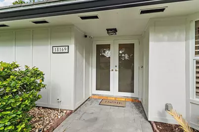 18169 Lake Bend Drive, Jupiter, FL 33458 - Photo 6