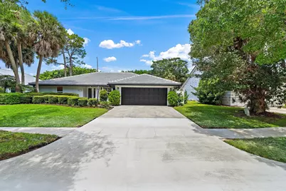 18169 Lake Bend Drive, Jupiter, FL 33458 - Photo 1
