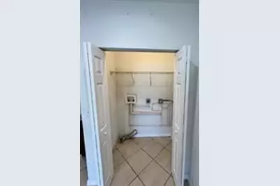 2900 NW 5th Court, Fort Lauderdale, FL 33311 - Photo 12