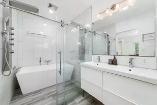 245 SW 5th St, Dania Beach, FL 33004 - Photo 22