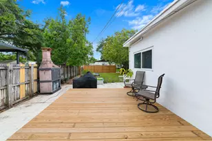 245 SW 5th St, Dania Beach, FL 33004 - Photo 26
