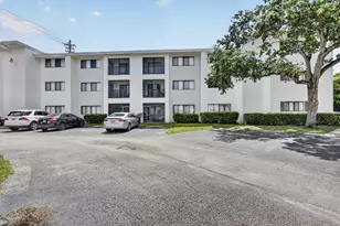 2445 SW 18th Terrace, Fort Lauderdale, FL 33315 - Photo 44