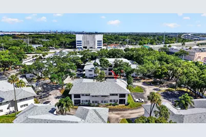 2550 SW 18th Terrace #2102, Fort Lauderdale, FL 33315 - Photo 8