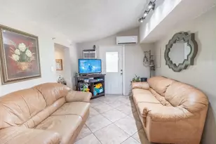 1185 Alto Rd, Lake Worth, FL 33462 - Photo 6