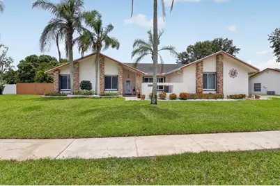 18232 104th Terrace S, Boca Raton, FL 33498 - Photo 1
