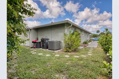 7581 Deuce Lane, Greenacres, FL 33467 - Photo 8