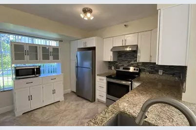 117 Yacht Club Way #111, Hypoluxo, FL 33462 - Photo 6