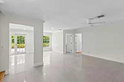 4610 Pinetree Drive, Delray Beach, FL 33445 - Photo 6
