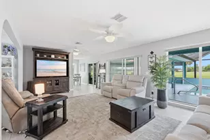 2773 SE Pine Valley St, Port Saint Lucie, FL 34952 - Photo 8