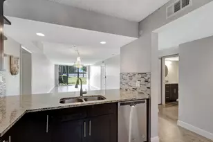 2741 Village Blvd, West Palm Beach, FL 33409 - Photo 4